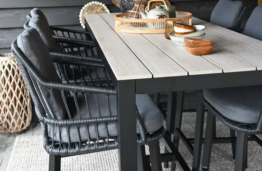 hoge-barset-isabel-black-4-seizoenen-tuinmeubelen