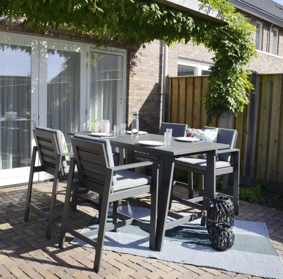 Sfeerimpressie aluminium barset Malibu lesli living
