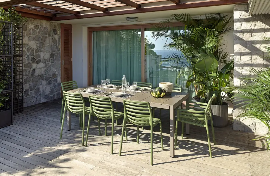 Tuinstoel-stapelbaar-doga-tuinset-groen-agave-4-seizoenen-tuinmeubelen