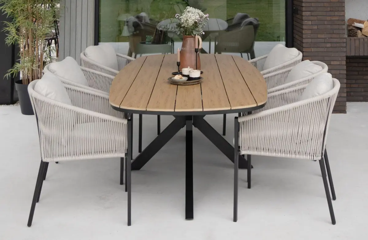 tuinset-cadiz-black-elvira-black-4-seizoenen-tuinmeubelen 1